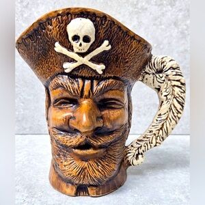 TREASURE CRAFTS ⭐️ “Pirates  of the Caribbean” VINTAGE  mug